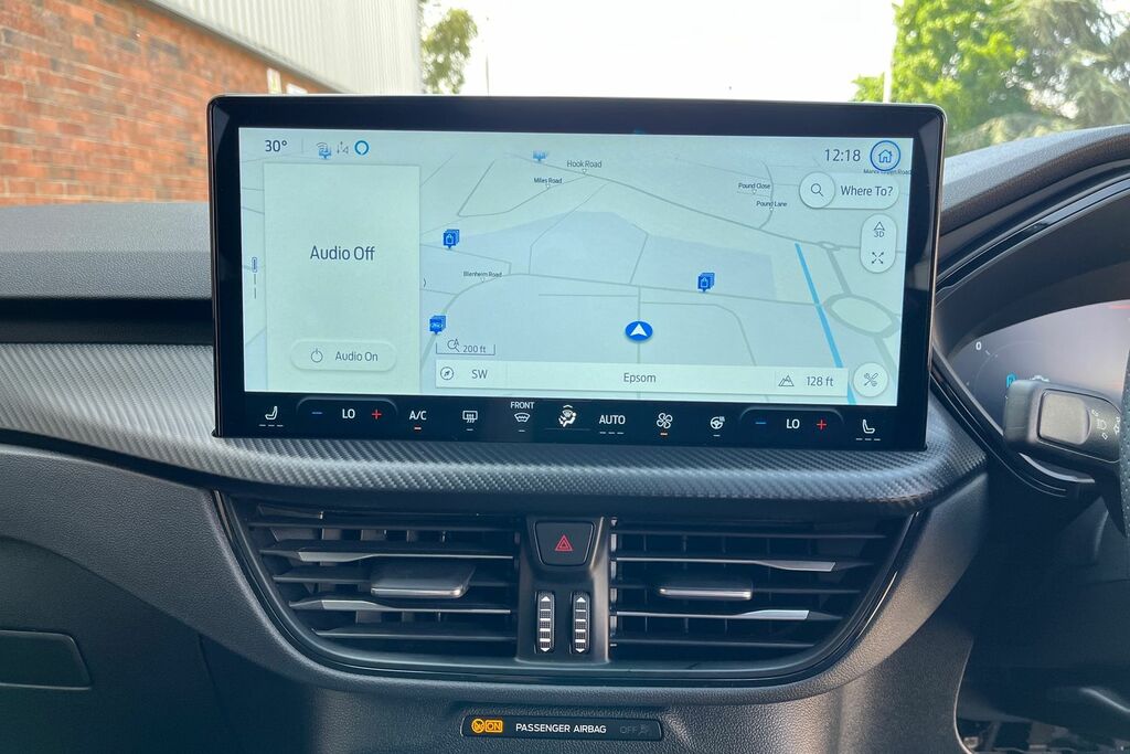 Ford Kuga 2.5 Fhev St-line X Cvt Black #34