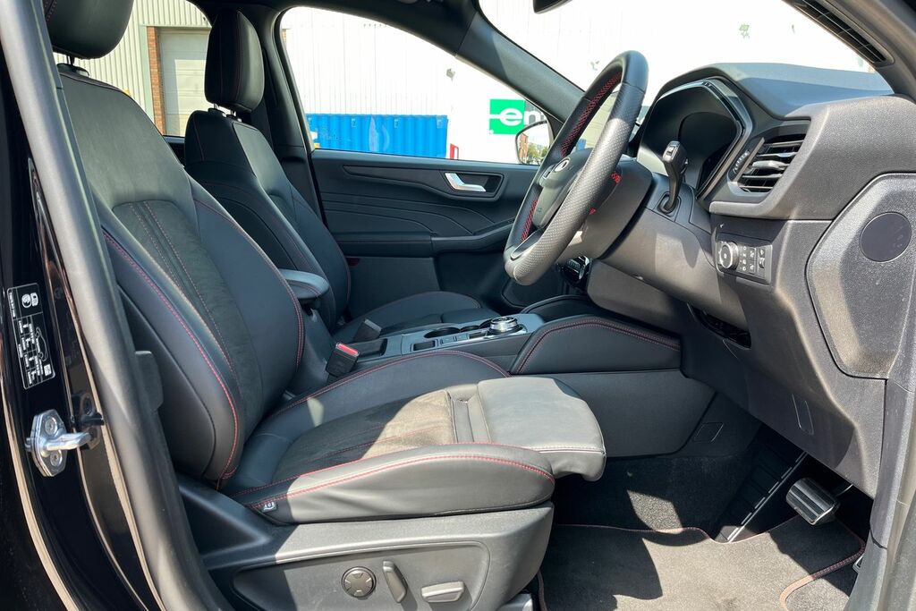 Ford Kuga 2.5 Fhev St-line X Cvt Black #31