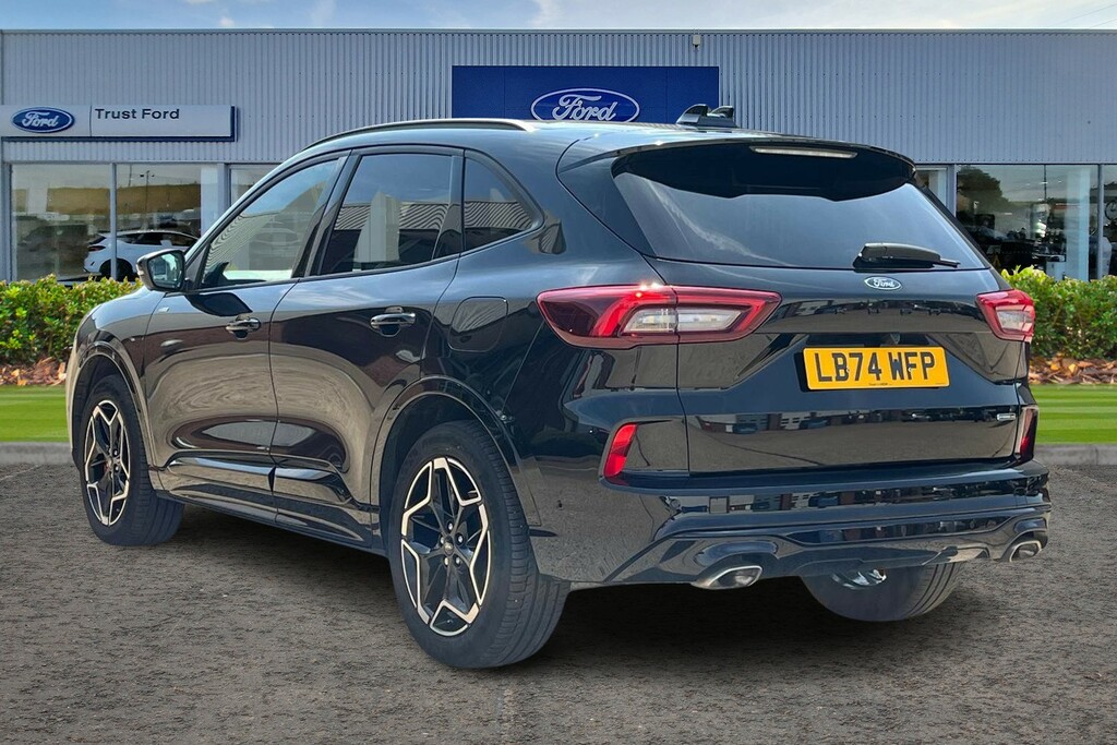 Ford Kuga 2.5 Fhev St-line X Cvt Black #2