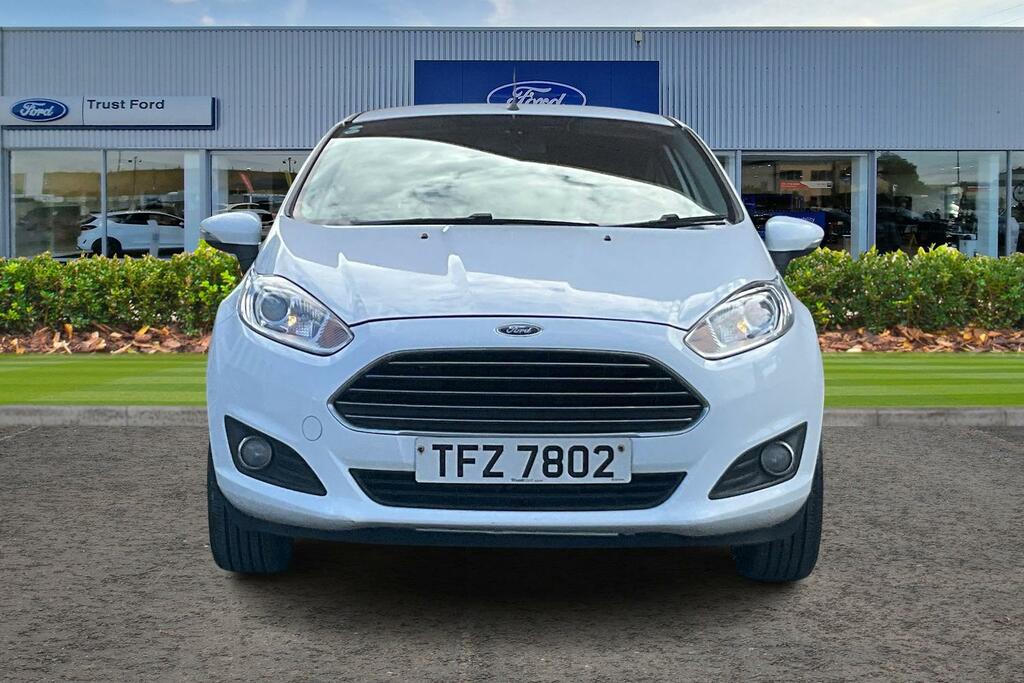 Ford Fiesta Zetec White #6