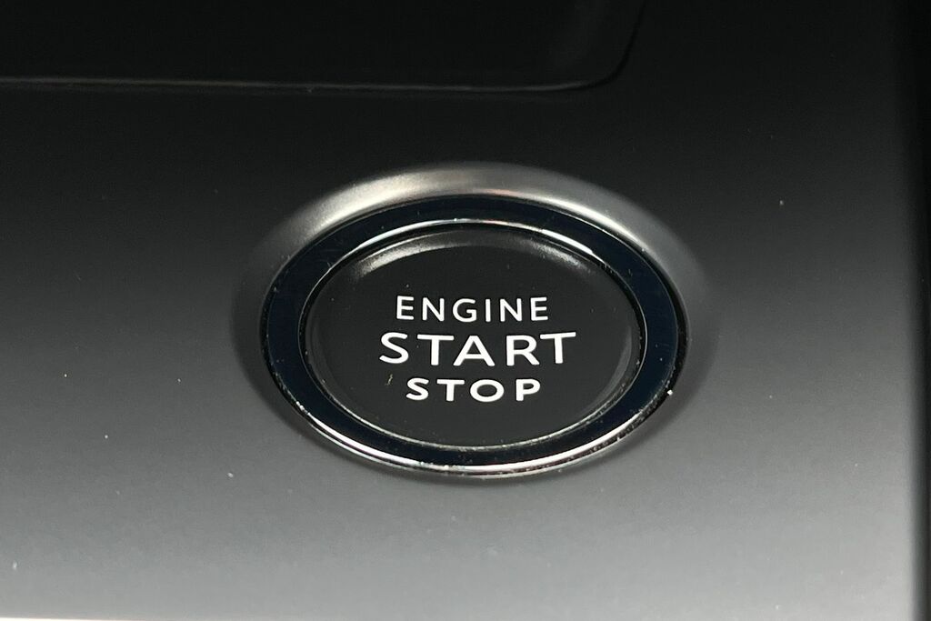 Peugeot 308 1.2 Puretech Allure Premium Hatchback E Green #25