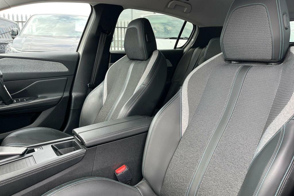 Peugeot 308 1.2 Puretech Allure Premium Hatchback E Green #19