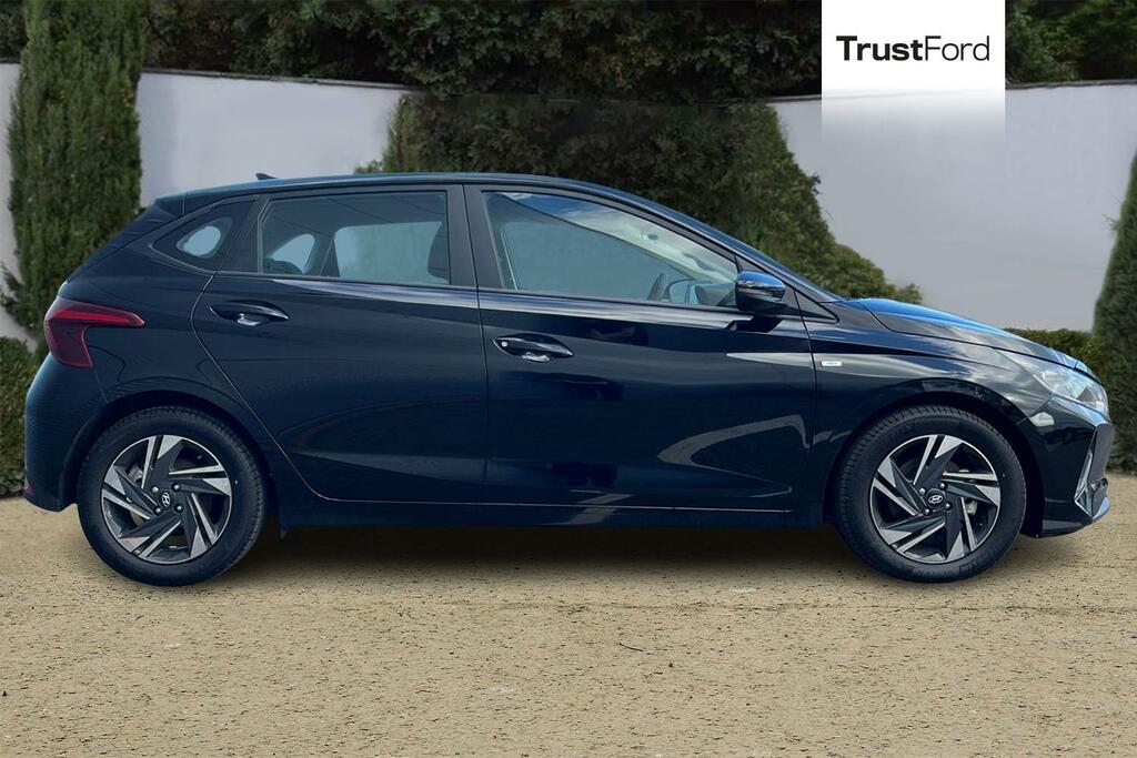 Hyundai I20 Se Connect Black #3