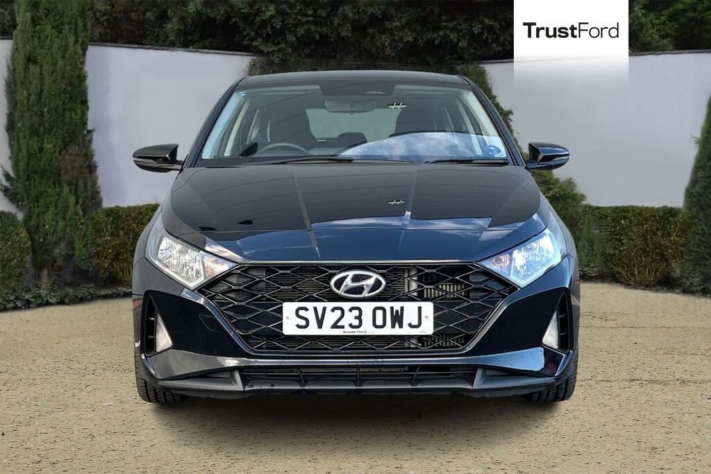 Hyundai I20 Se Connect Black #6