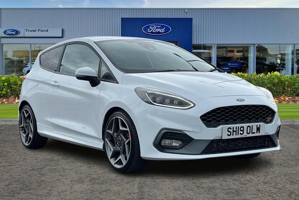 Ford Fiesta St-3 White