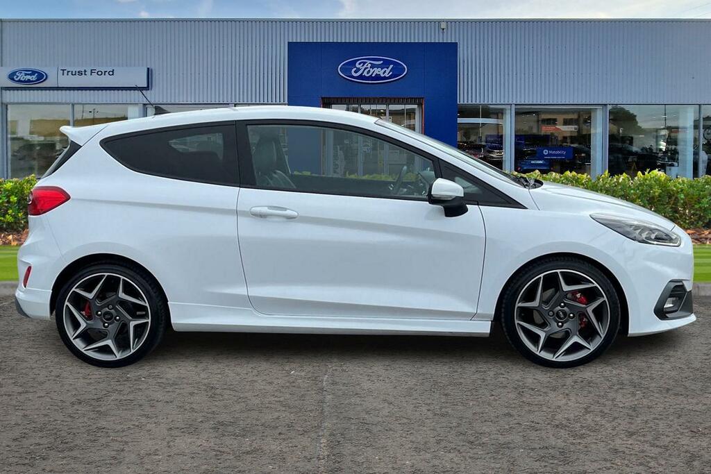 Ford Fiesta St-3 White #3