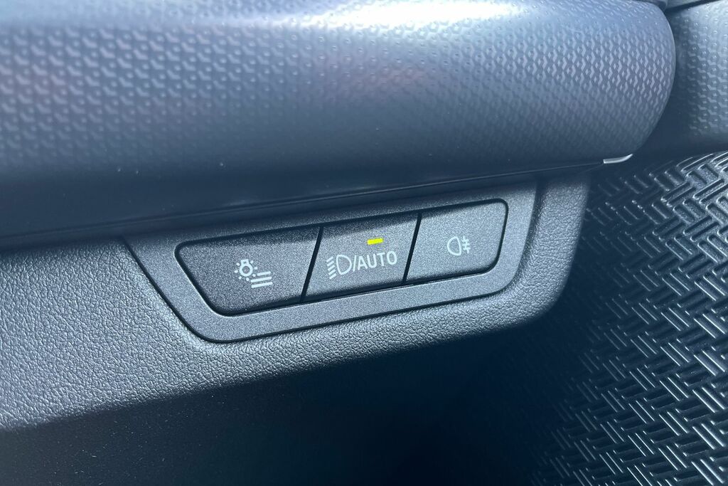 BMW 2 Series 218I 136 M Sport Blue #31