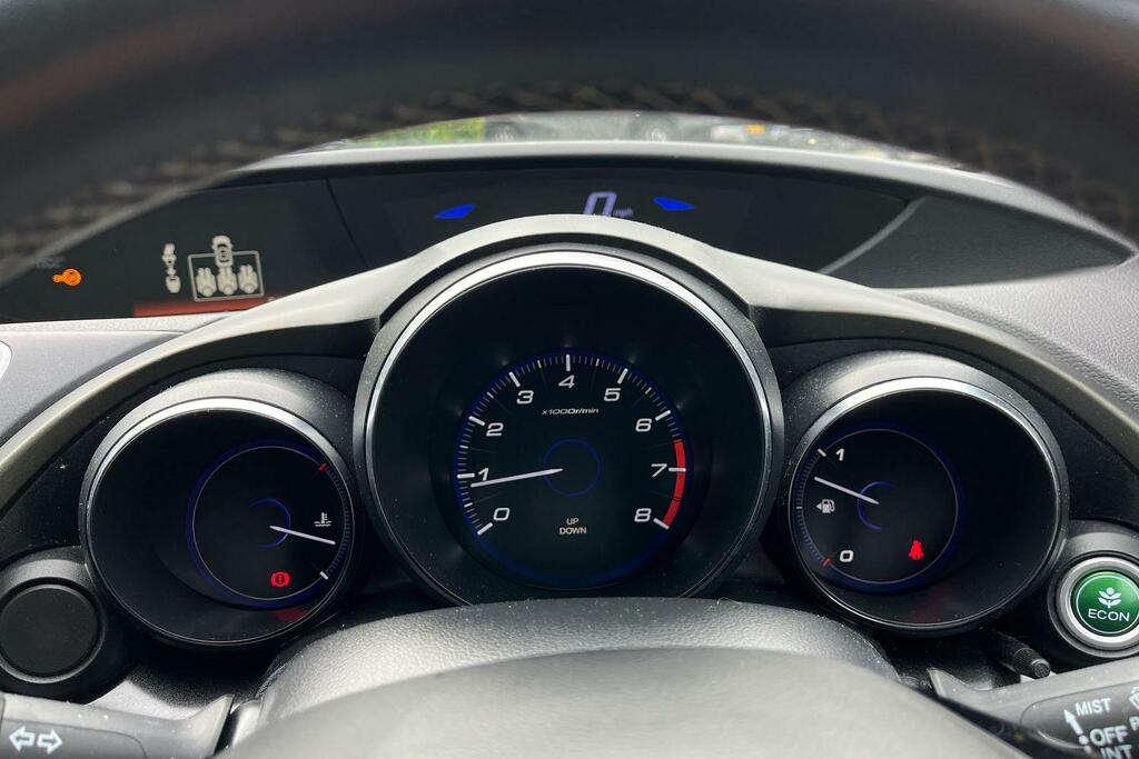 Honda Civic 1.8 I-vtec Se Plus Navi Euro 6 White #13