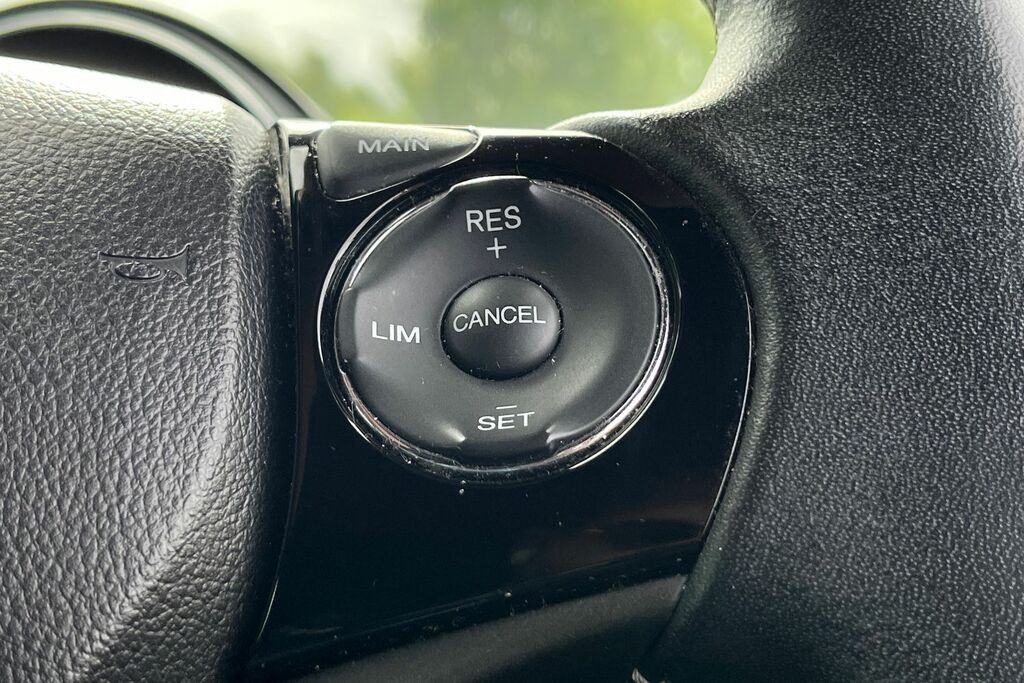 Honda Civic 1.8 I-vtec Se Plus Navi Euro 6 White #32