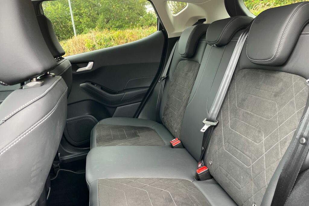Ford Fiesta 1.0 Ecoboost Hybrid Mhev 125 Active Grey #36