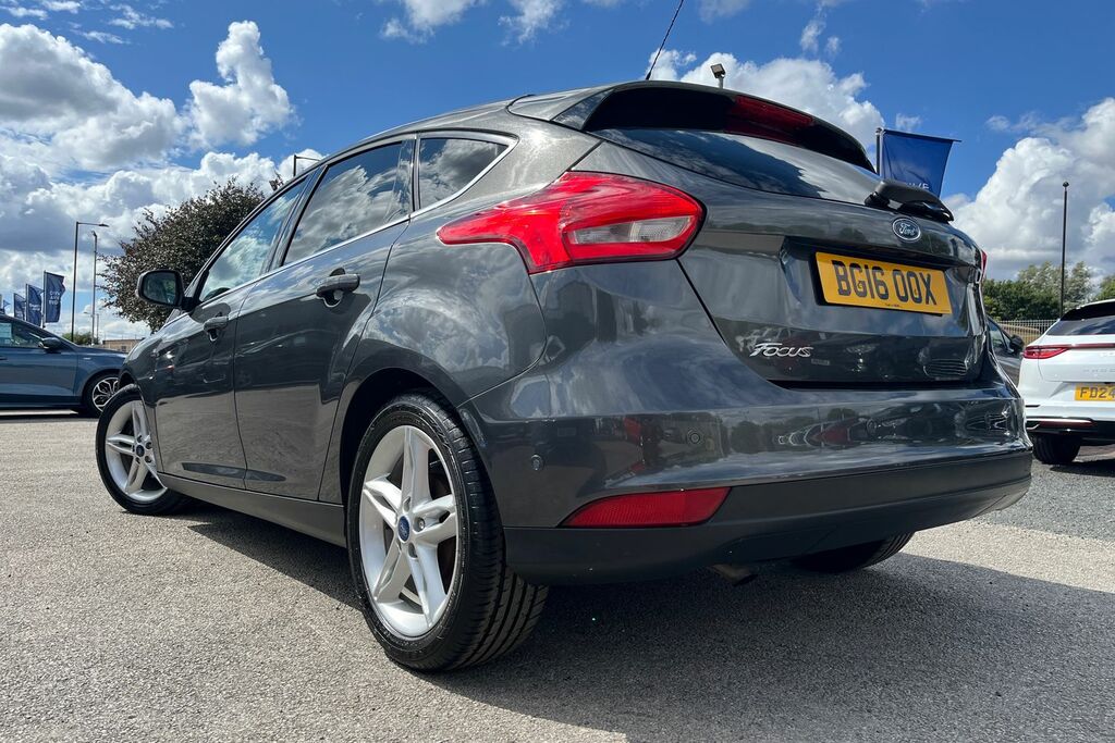 Ford Focus 2.0T Ecoboost St-3 Euro 6 Ss 201666 Orange #35
