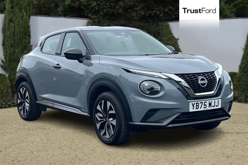 Nissan Juke Acenta Premium Grey