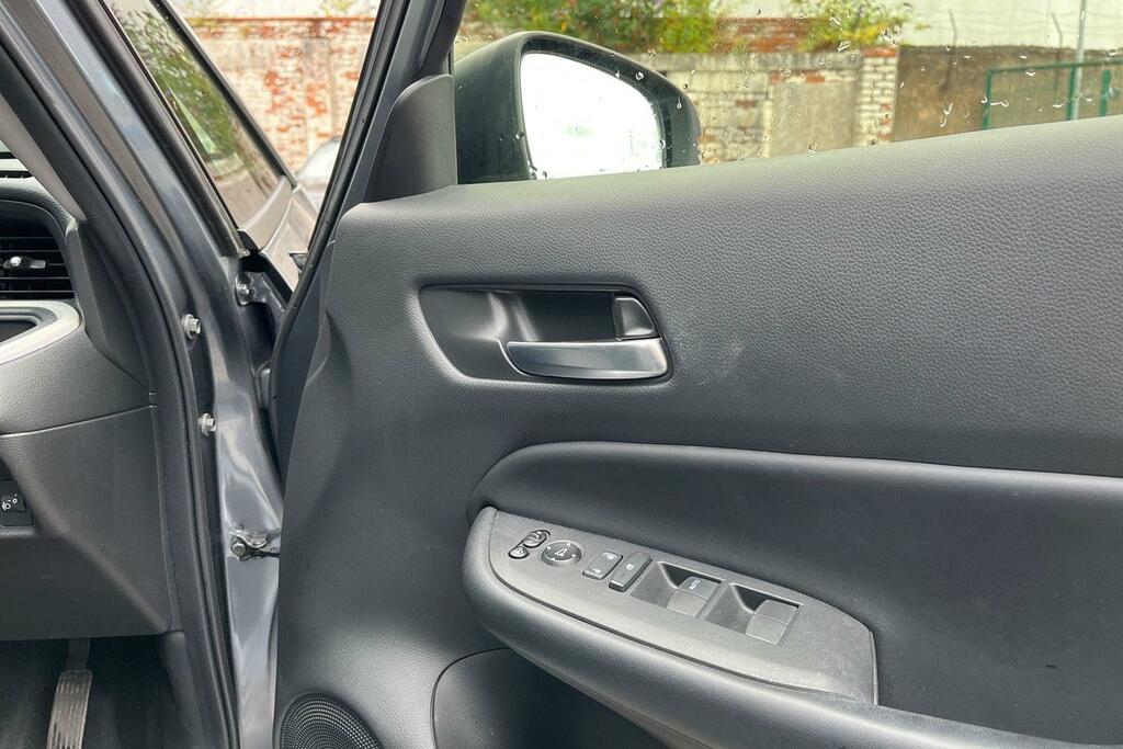 Honda Jazz 1.5 I-mmd Hybrid Sr Ecvt Blue #25