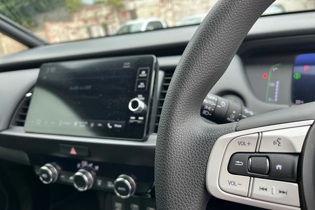 Honda Jazz 1.5 I-mmd Hybrid Sr Ecvt Blue #28