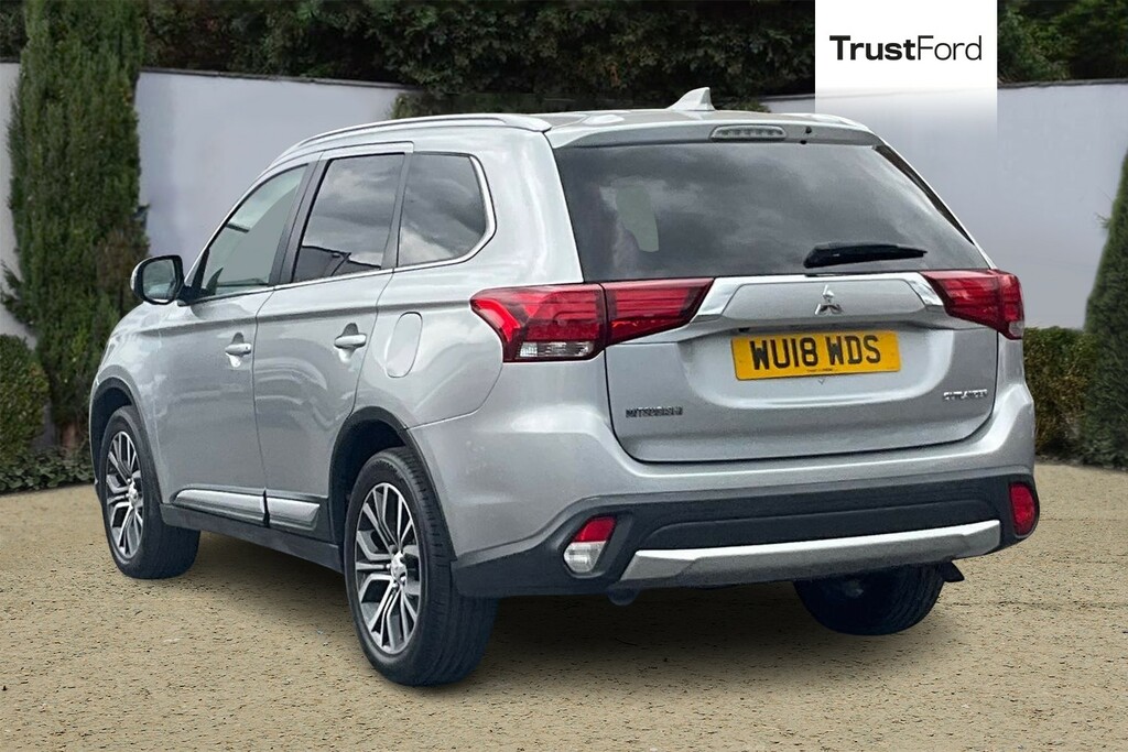 Mitsubishi Outlander 4 Silver #2