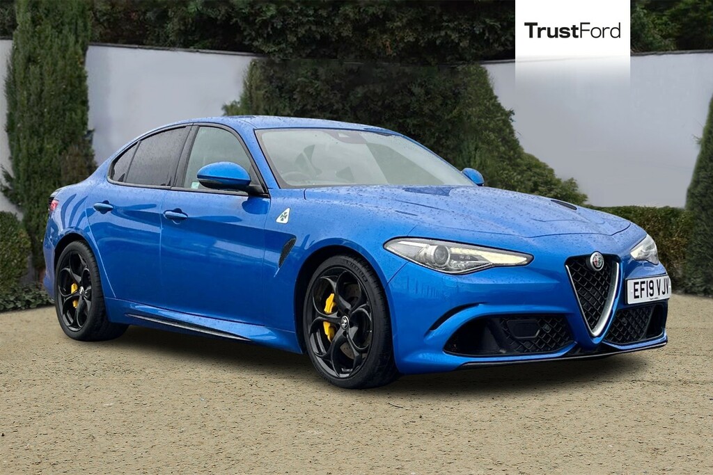 Alfa Romeo Giulia 2.9 V6 Bi-turbo Quadrifoglio Saloon Aut Blue