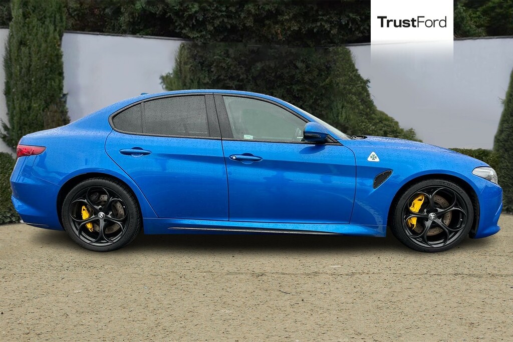 Alfa Romeo Giulia 2.9 V6 Bi-turbo Quadrifoglio Saloon Aut Blue #3