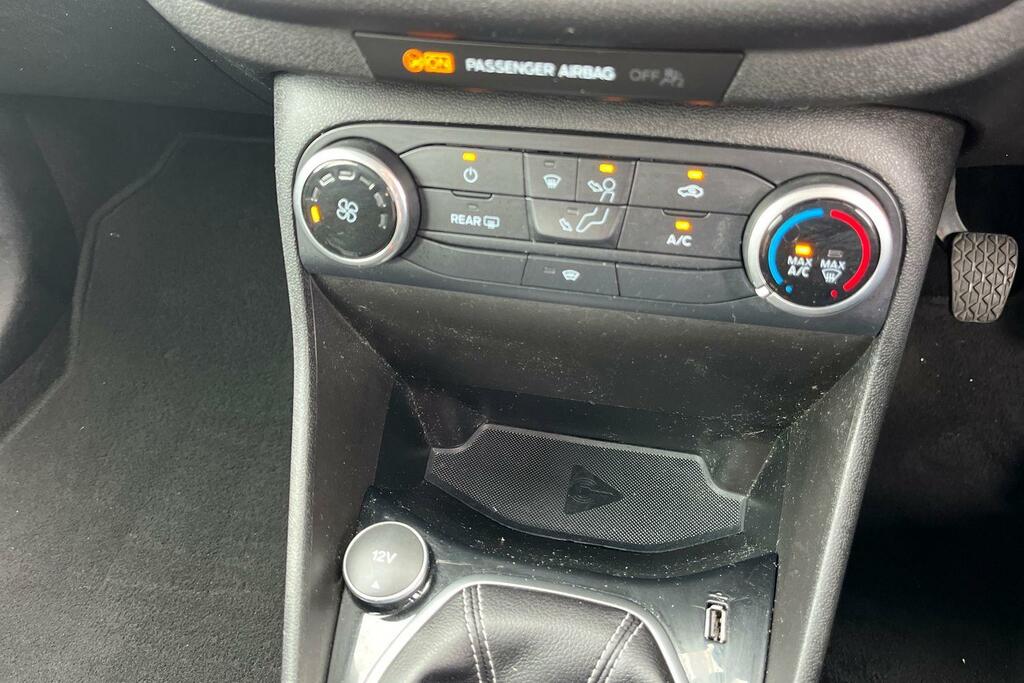 Ford Fiesta Fiesta St-line T Blue #30