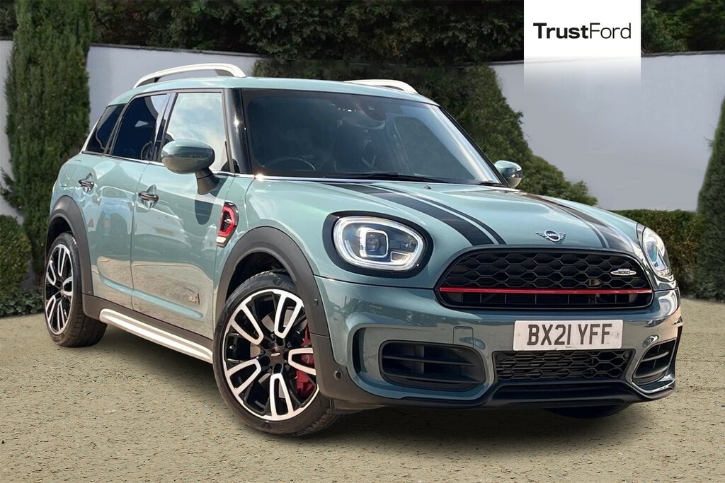 Mini Countryman John Cooper Works Green