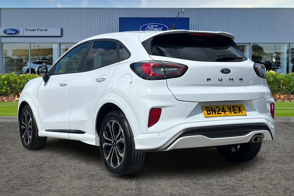 Ford Puma St-line White #2