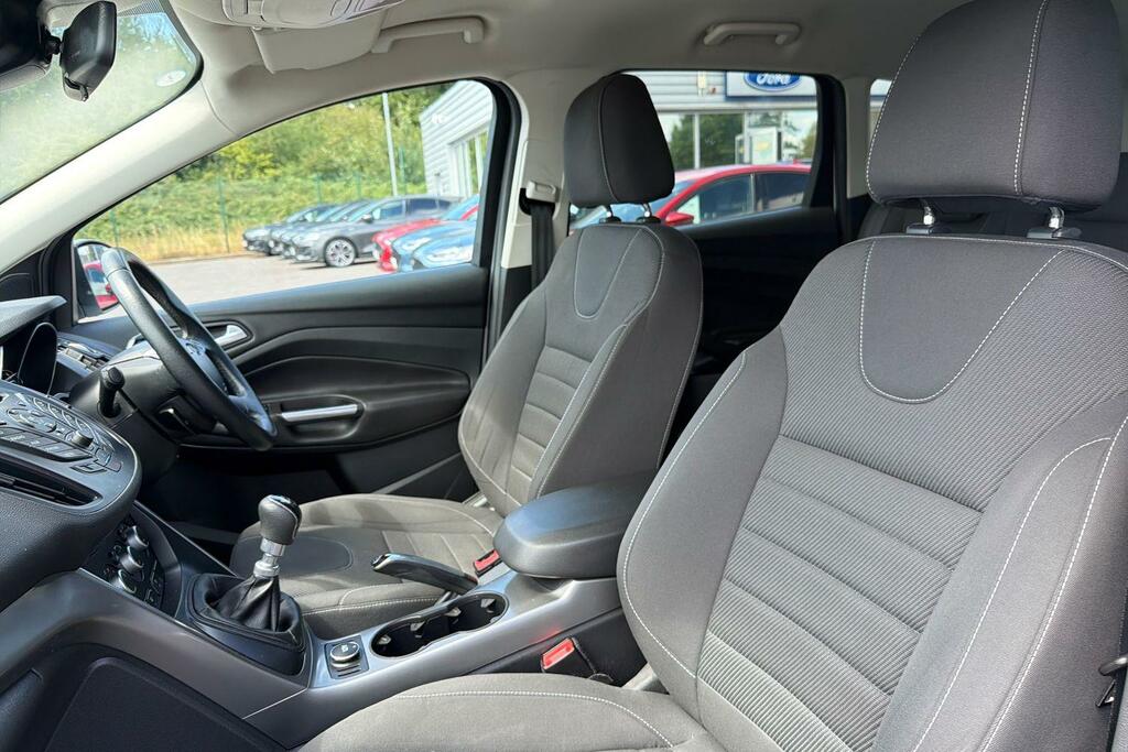Ford Kuga 1.5 Ecoboost Titanium Sport 2Wd White #19