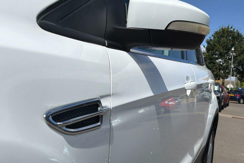 Ford Kuga 1.5 Ecoboost Titanium Sport 2Wd White #24