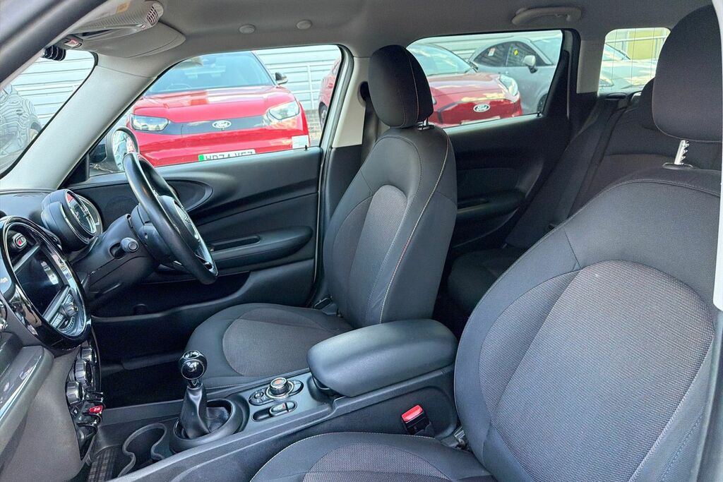 Mini Clubman 1.5 Cooper Exclusive 6Dr Blue #19