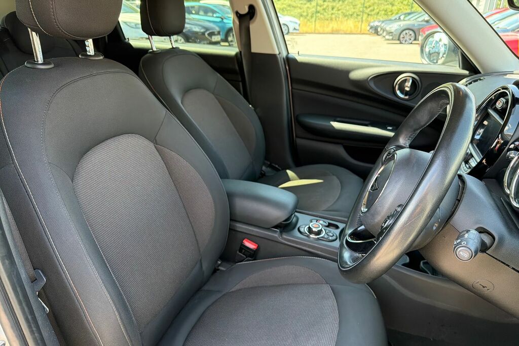 Mini Clubman 1.5 Cooper Exclusive 6Dr Blue #17