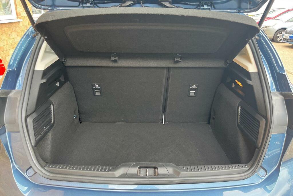 Ford Focus 1.0 Ecoboost Hybrid Mhev 125 Titanium Edition 5 Do  #21