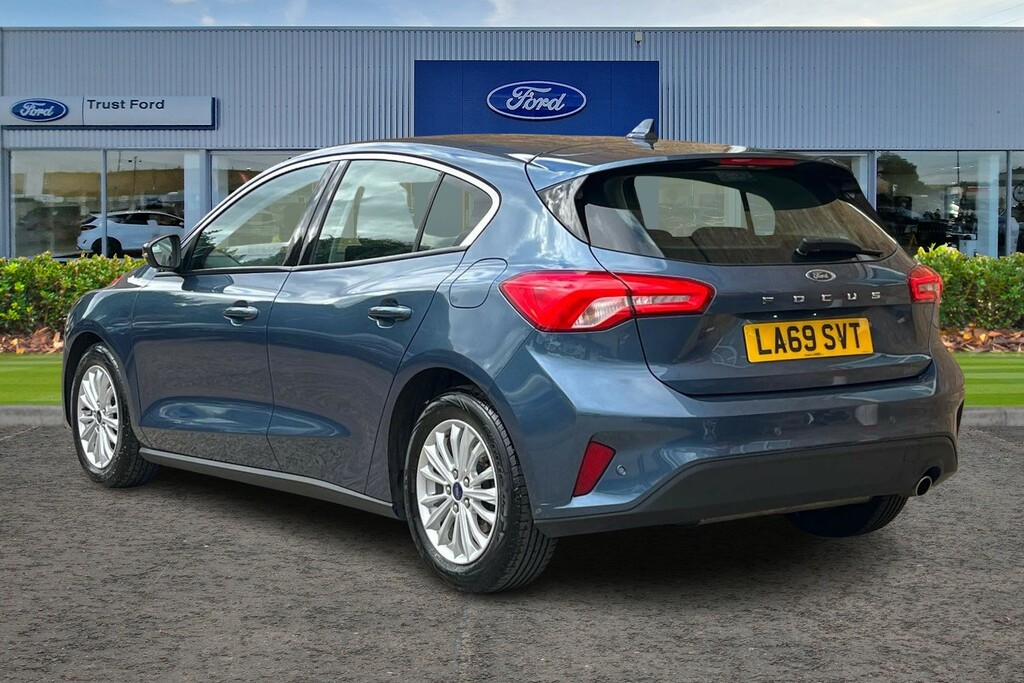 Ford Focus 1.0 Ecoboost Hybrid Mhev 125 Titanium Edition 5 Do  #2