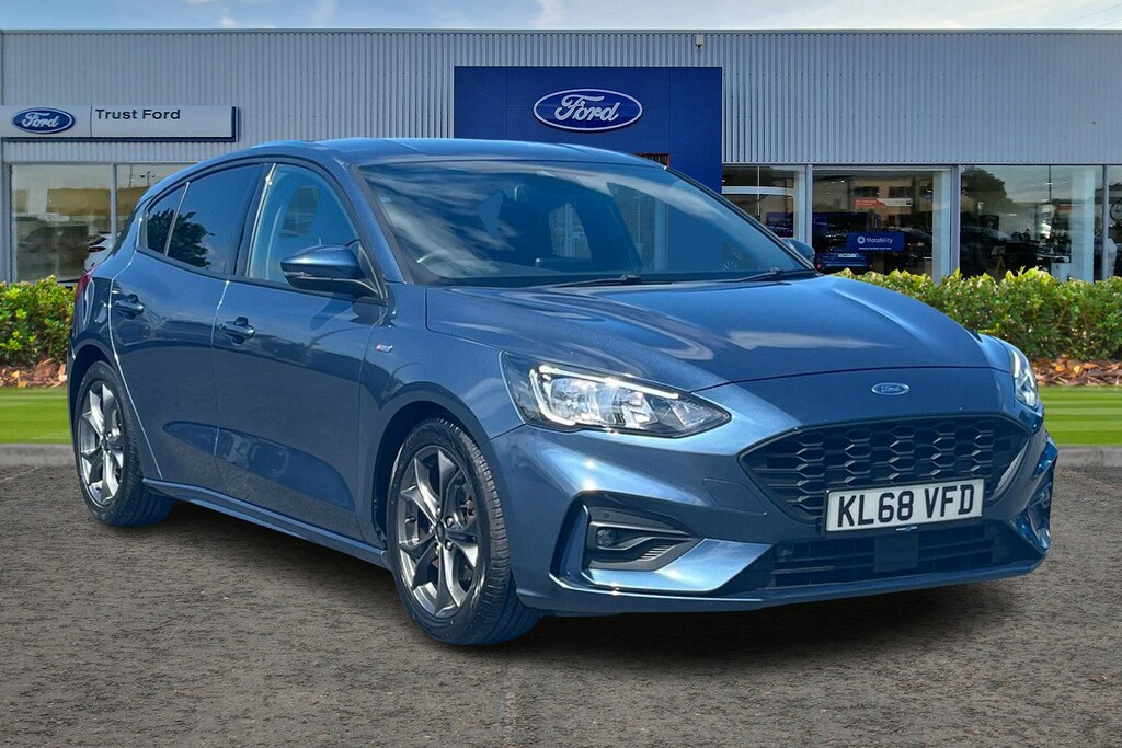 Ford Focus St-line Blue