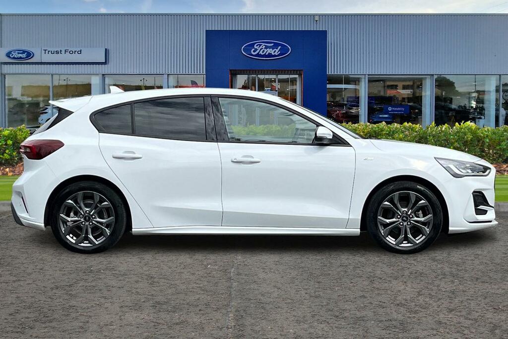 Ford Focus St-line White #3