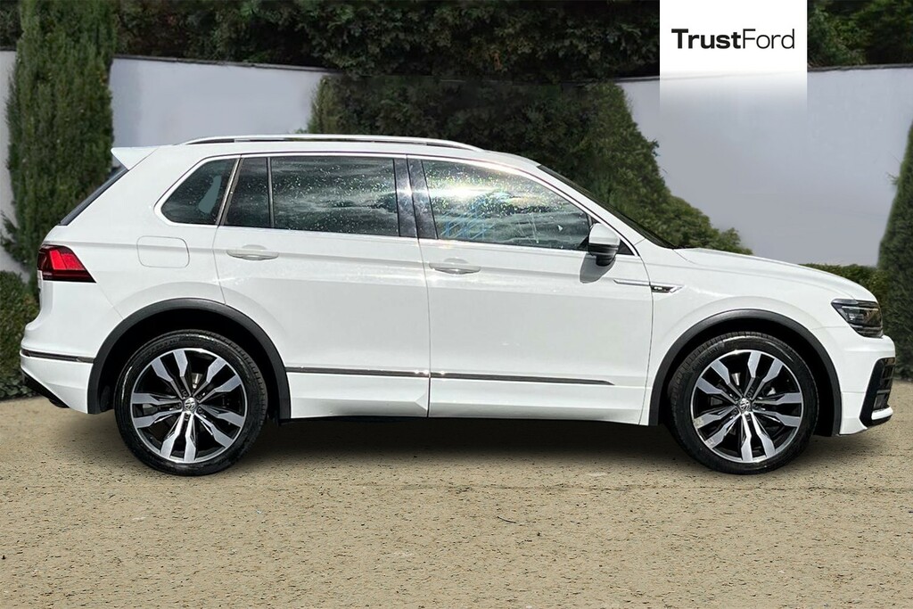 Volkswagen Tiguan R-line White #3