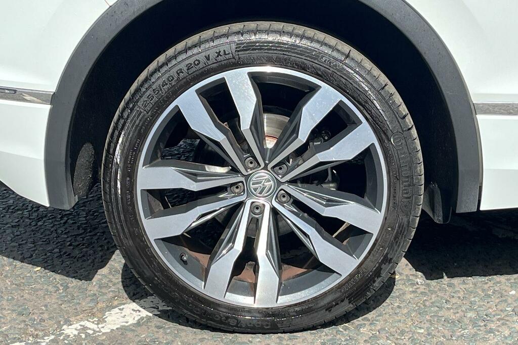 Volkswagen Tiguan 2.0 Tdi 150 Se Grey #8
