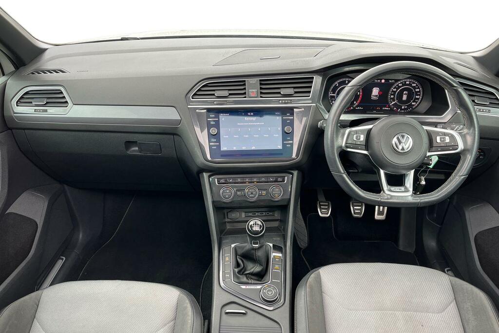 Volkswagen Tiguan 2.0 Tdi 150 Se Grey #10