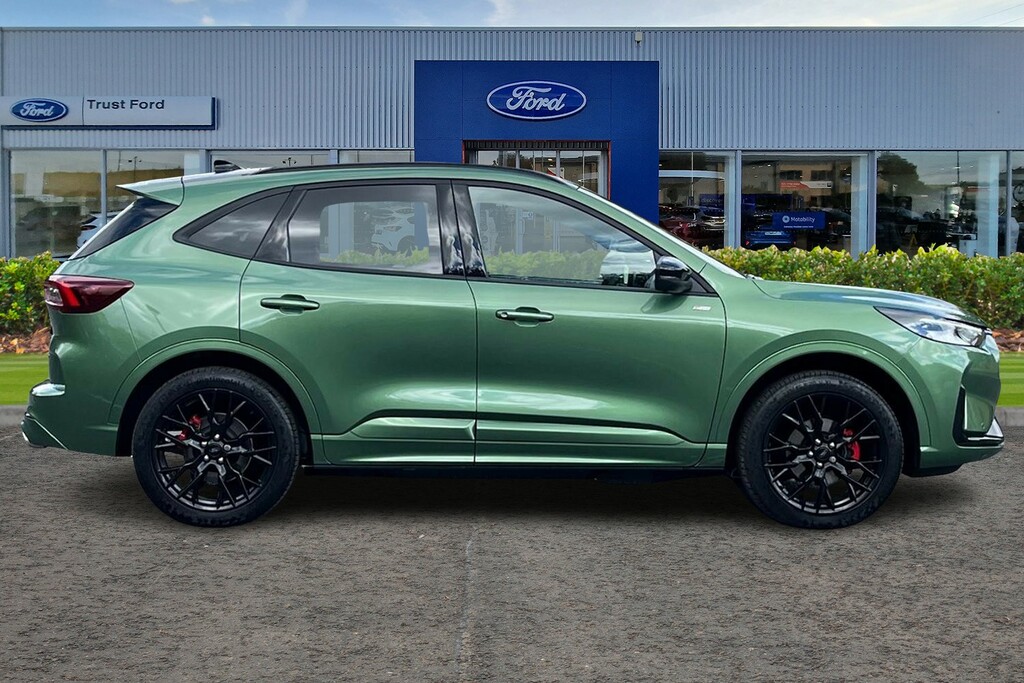 Ford Kuga St-line X Black Package Green #3