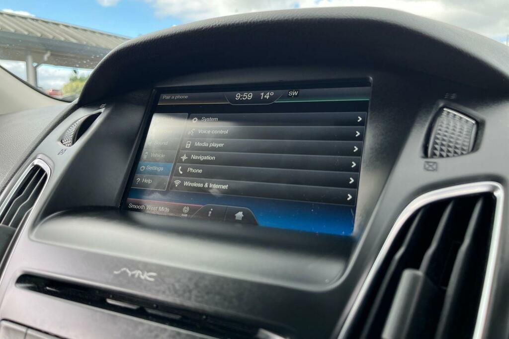 Ford Focus Ford Focus 1.0T Ecoboost Zetec Euro 6 Ss Grey #27