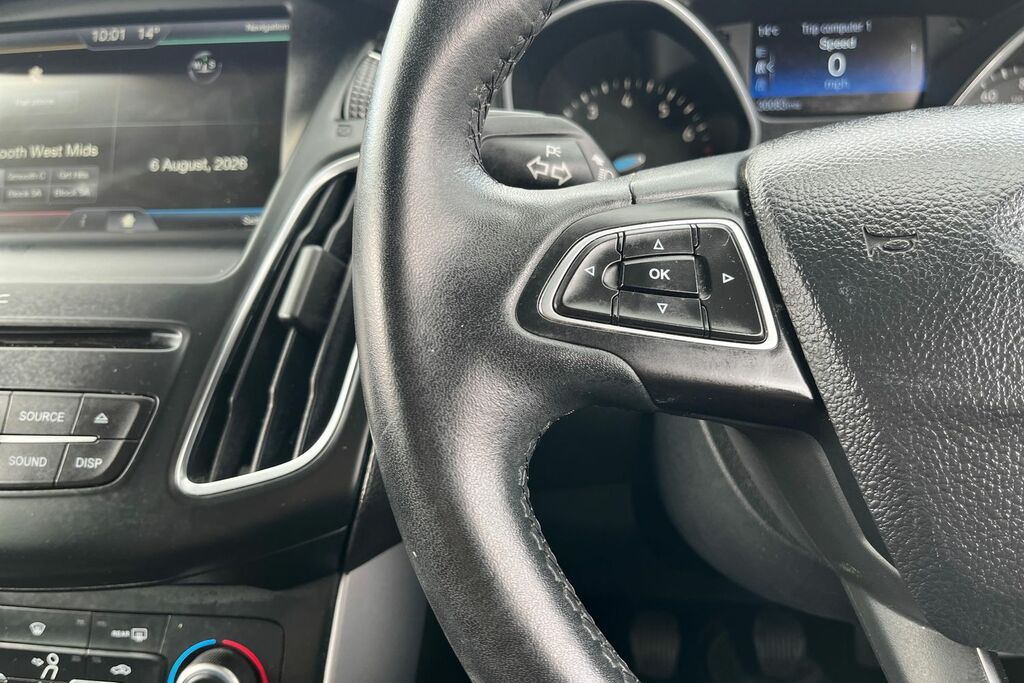 Ford Focus Ford Focus 1.0T Ecoboost Zetec Euro 6 Ss Grey #32