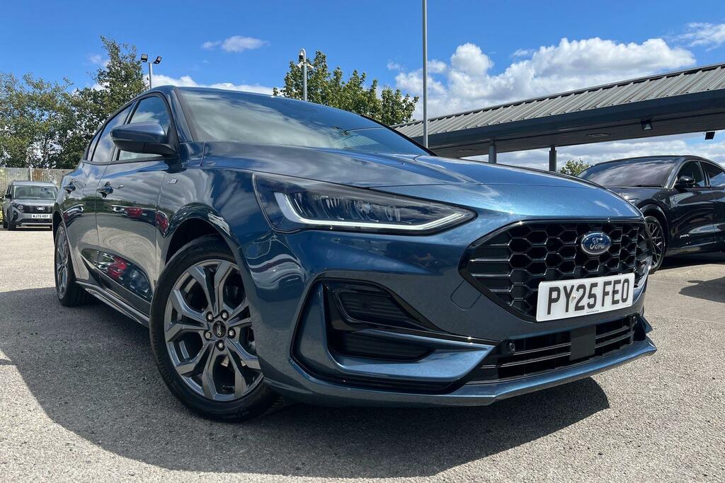 Ford Focus St-line X Edition 1.0L Ecoboost 125Ps Mhev Red #36