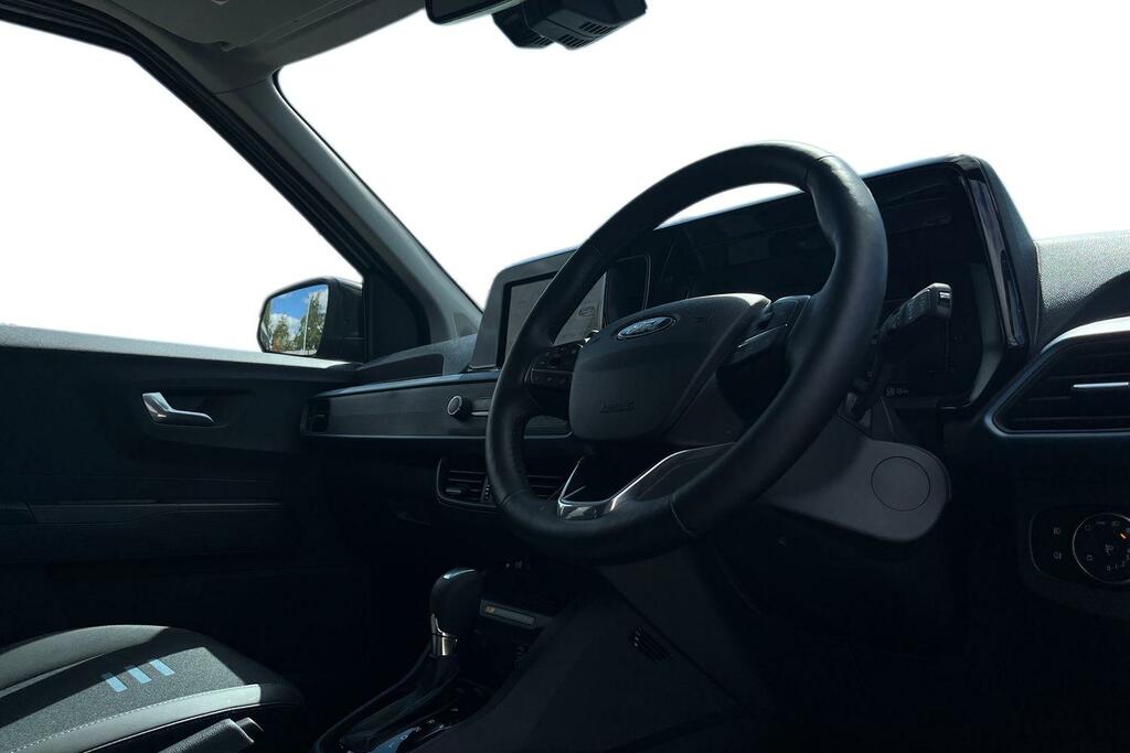 Ford Tourneo Courier 100Kw Titanium 43Kwh 2025 Silver #9