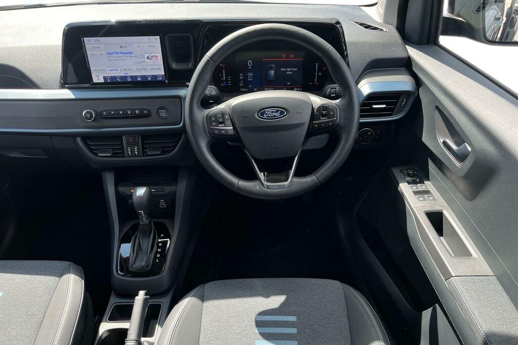 Ford Tourneo Courier 100Kw Titanium 43Kwh 2025 Silver #11