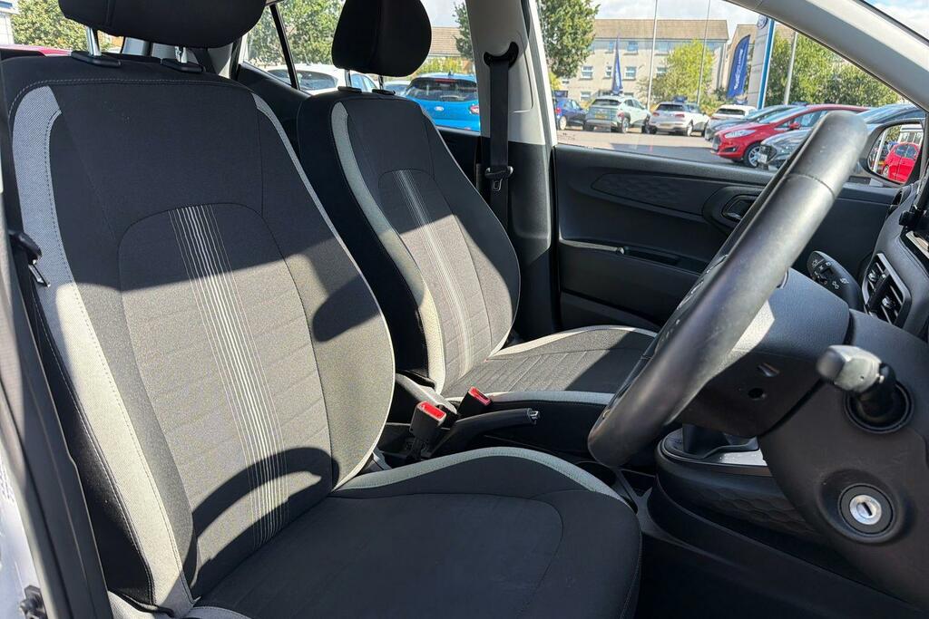 Hyundai I10 I10 Advance 1.0 63Ps My25 Black #16