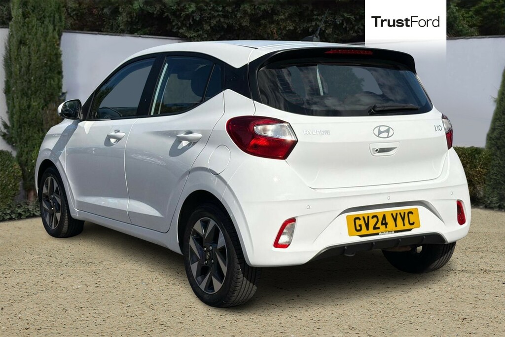 Hyundai I10 Advance White #2