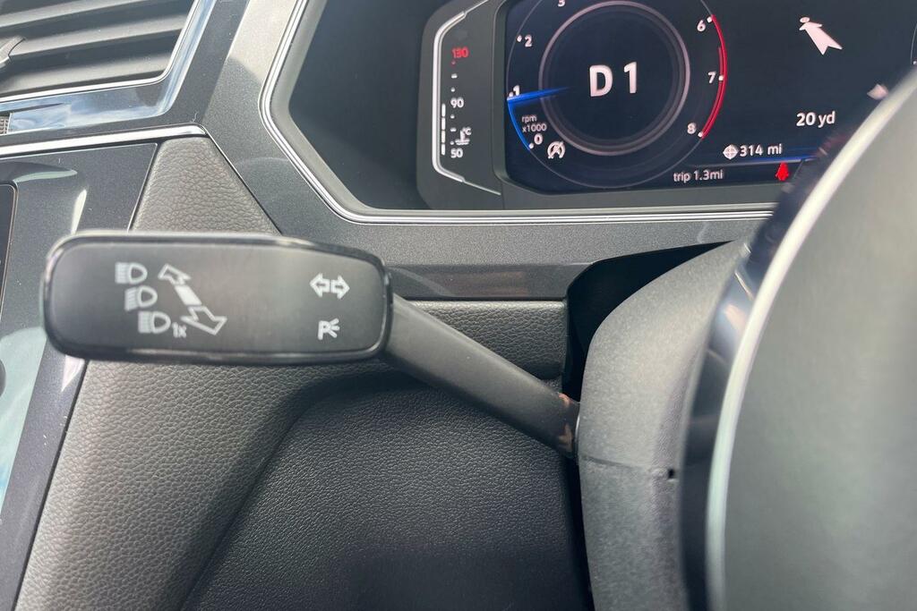 Volkswagen Tiguan Allspace Sel Black #14