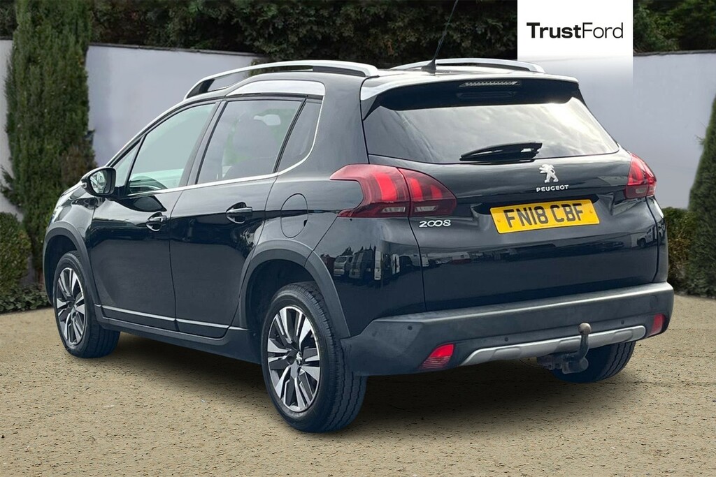 Peugeot 2008 Allure Black #2