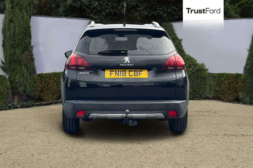 Peugeot 2008 Suv 1.2 Puretech Allure Premium 201868 White #7