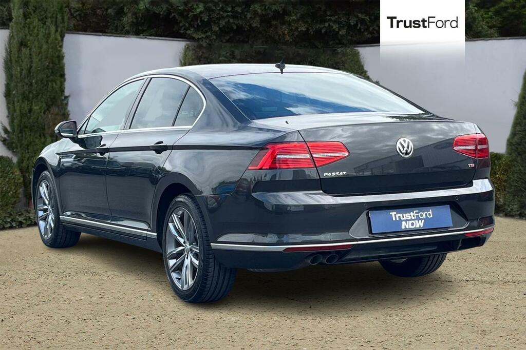Volkswagen Passat Gt Grey #2