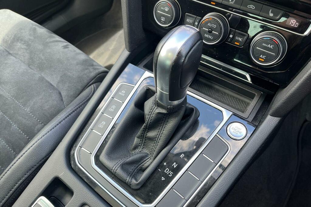 Volkswagen Passat 1.6 Tdi Se Business Silver #38