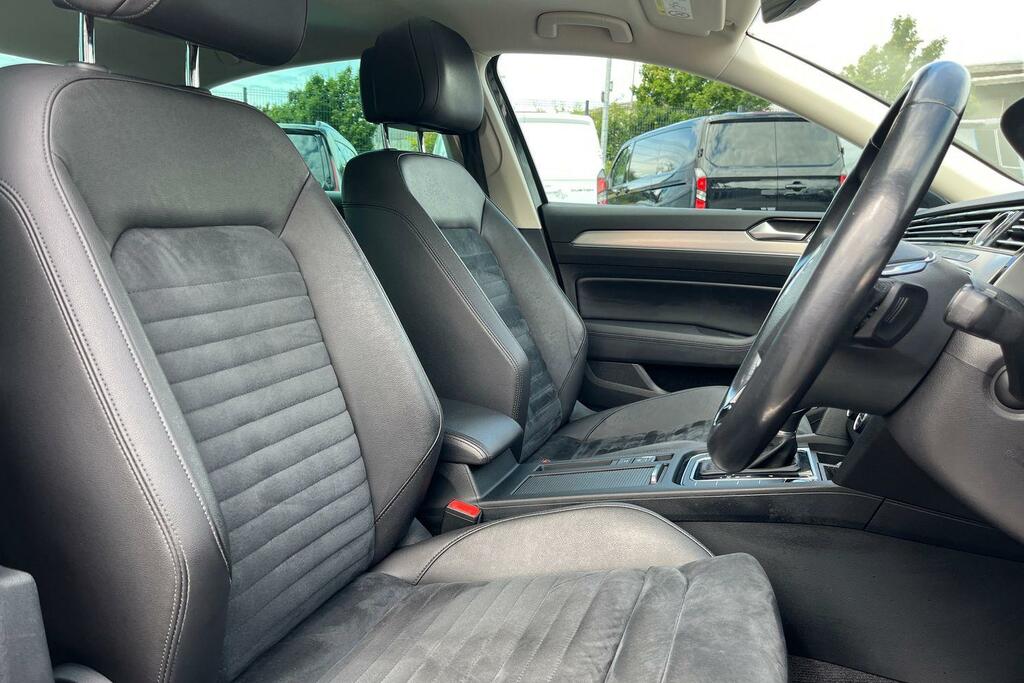 Volkswagen Passat 1.6 Tdi Se Business Silver #17