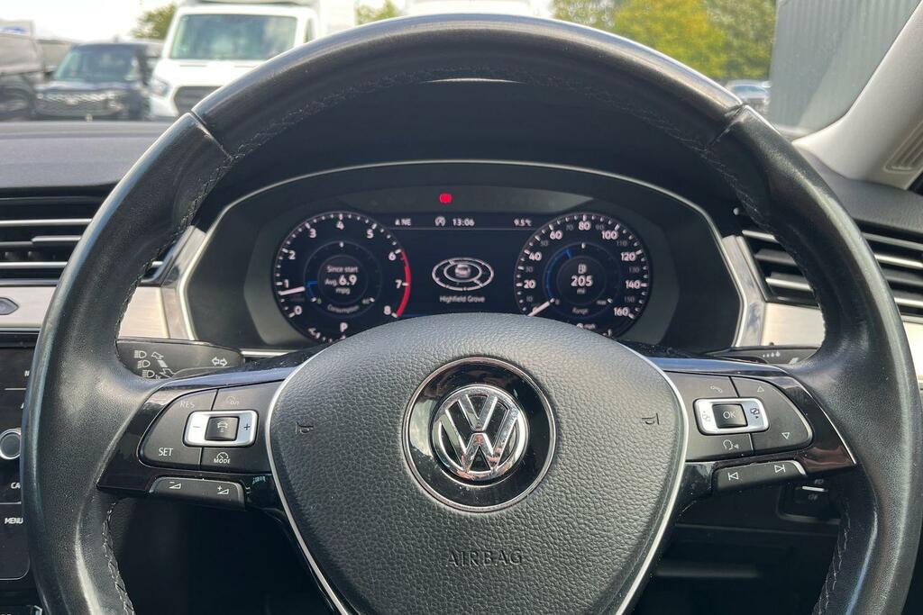 Volkswagen Passat 1.6 Tdi Se Business Silver #12